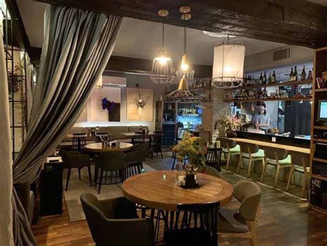 Gastro cafe.